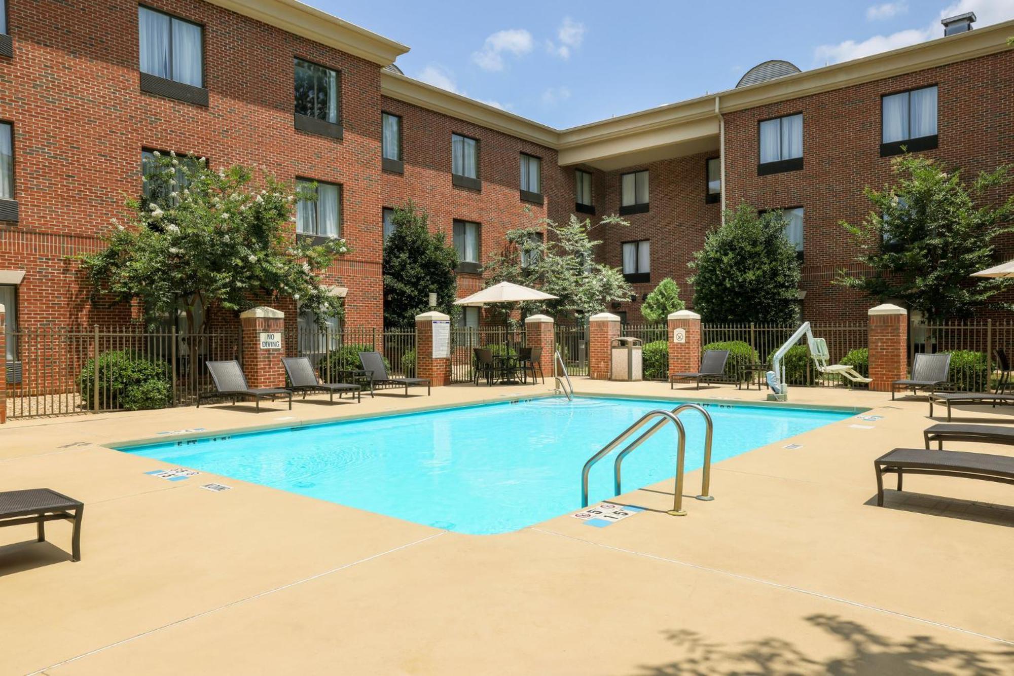 Holiday Inn Express Hotel & Suites Raleigh North - Wake Forest By Ihg Екстер'єр фото